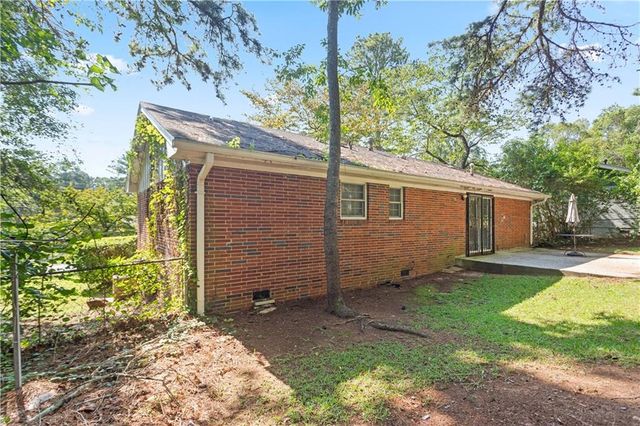 2881 Gwendon Terrace, Decatur, GA 30034