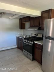 140 Main Street, Helmetta, NJ 08828