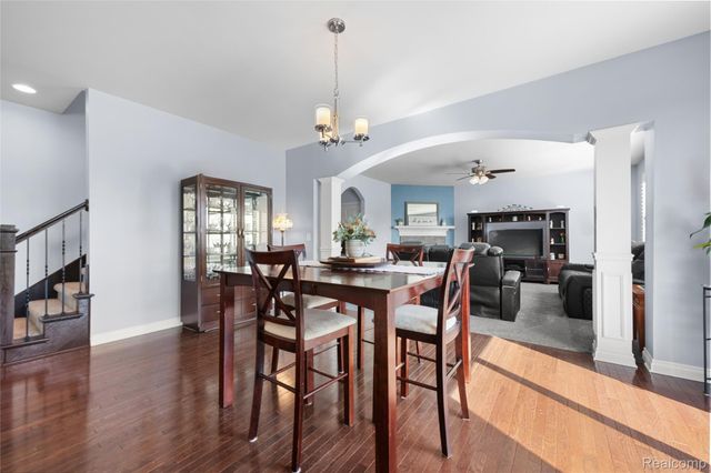 801 Watersmeet Drive, Oxford Charter Township, MI 48371