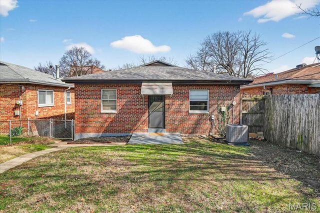 3161 Ohio Avenue, St Louis, MO 63118