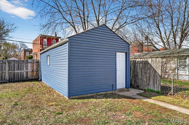 3161 Ohio Avenue, St Louis, MO 63118