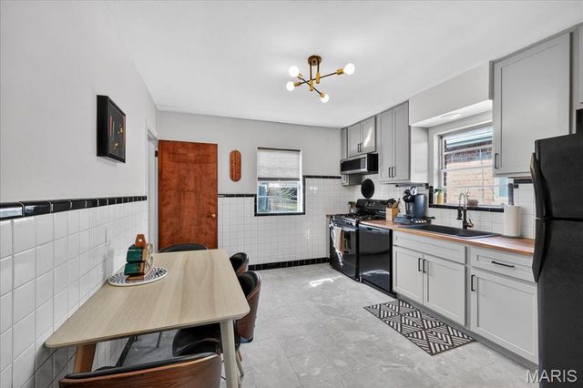 3161 Ohio Avenue, St Louis, MO 63118