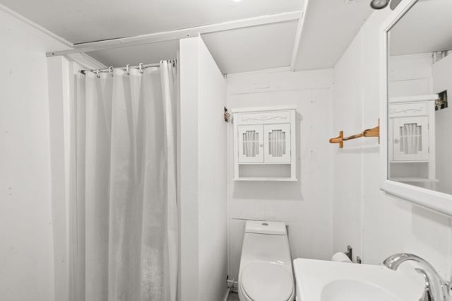 58 Princeton Ave, Waltham, MA 02451