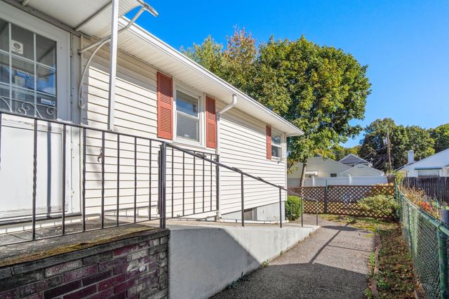 58 Princeton Ave, Waltham, MA 02451