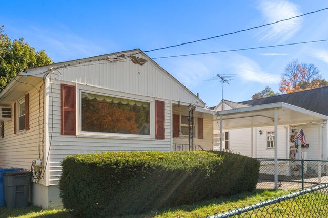 58 Princeton Ave, Waltham, MA 02451