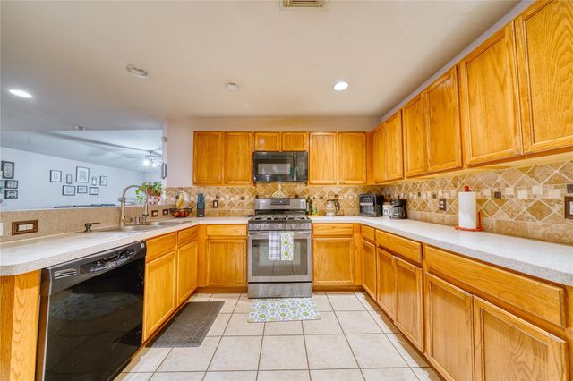 2210 Mountain Ranch Drive, Houston, TX 77049