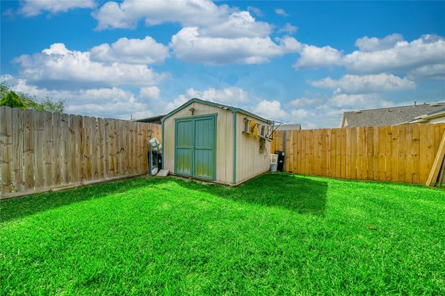 2210 Mountain Ranch Drive, Houston, TX 77049