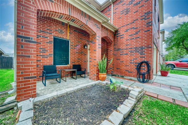 2210 Mountain Ranch Drive, Houston, TX 77049