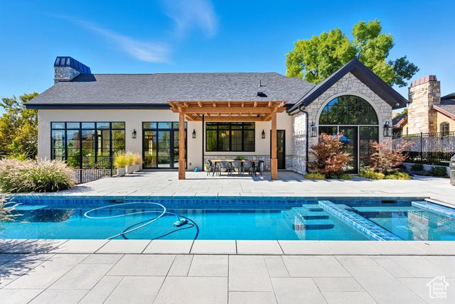 590 N CAPITOL AVE, Salt Lake City, UT 84103