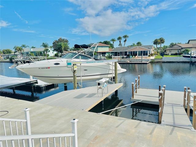 4229 FLORAMAR TERRACE, New Port Richey, FL 34652
