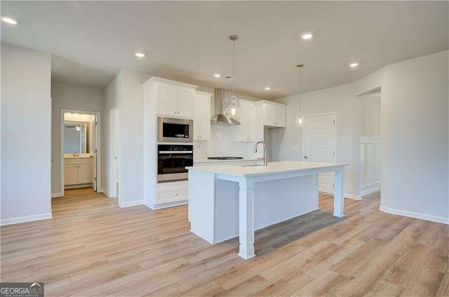 1013 Linford Drive, Locust Grove, GA 30248