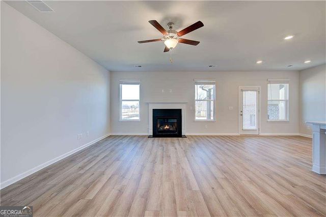 1013 Linford Drive, Locust Grove, GA 30248