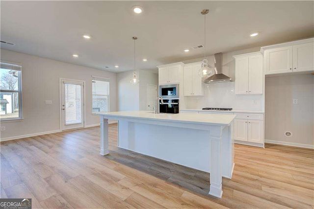 1013 Linford Drive, Locust Grove, GA 30248