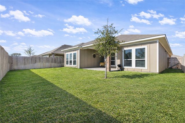 1967 Lili Cove, Bryan, TX 77807