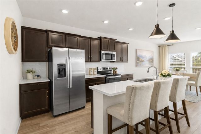 1967 Lili Cove, Bryan, TX 77807