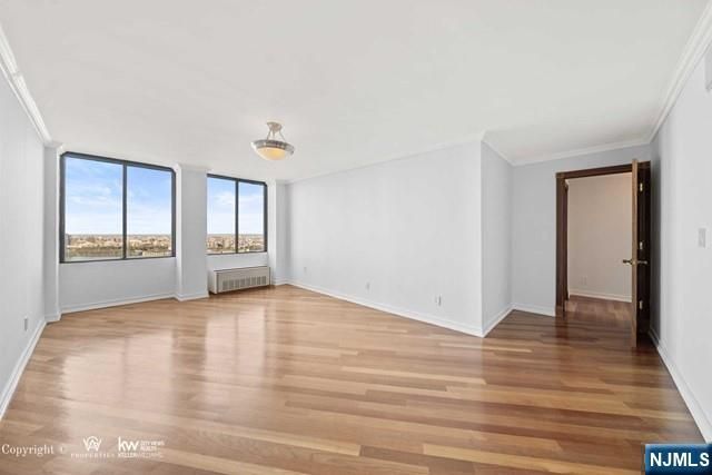 200 Winston Drive 2005, Cliffside Park, NJ 07010