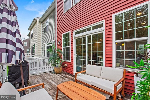 23054 MOUNTAIN LAUREL LN, California, MD 20619