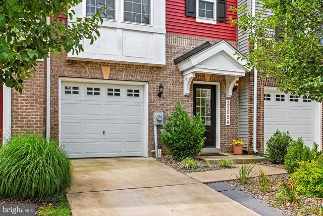 23054 MOUNTAIN LAUREL LN, California, MD 20619