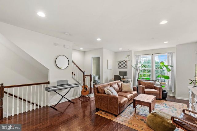 23054 MOUNTAIN LAUREL LN, California, MD 20619