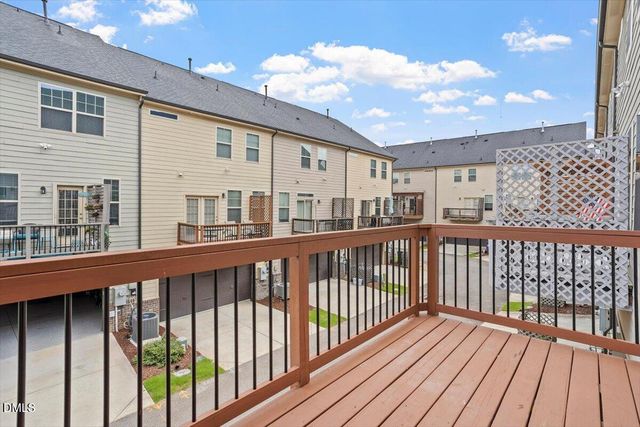 516 Old Mill Village Drive, Apex, NC 27502