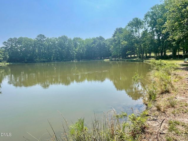 516 Old Mill Village Drive, Apex, NC 27502