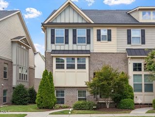 516 Old Mill Village Drive, Apex, NC 27502