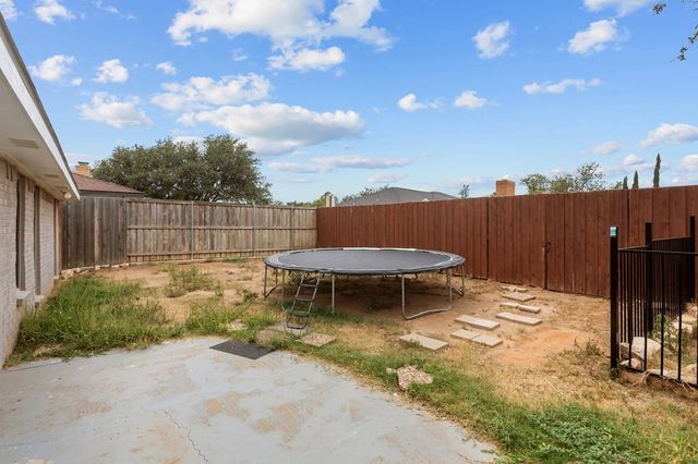 3322 Providence Dr, Midland, TX 79705