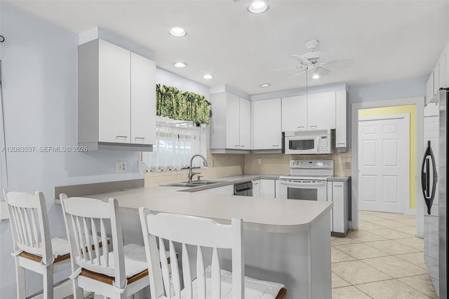 621 Roosevelt Avenue, Lehigh Acres, FL 33936