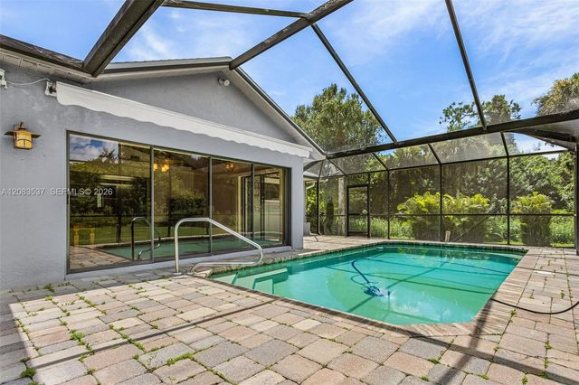 621 Roosevelt Avenue, Lehigh Acres, FL 33936
