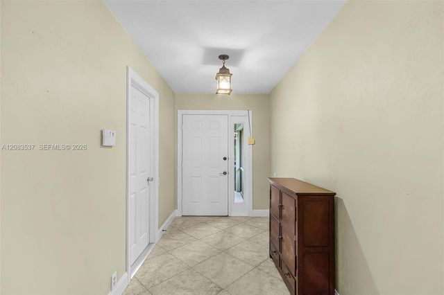 621 Roosevelt Avenue, Lehigh Acres, FL 33936