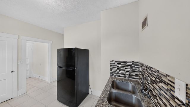 1507 Pasadena Avenue, Omaha, NE 68107