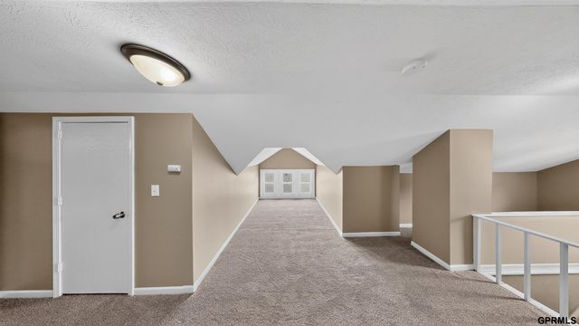 1507 Pasadena Avenue, Omaha, NE 68107