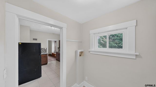 1507 Pasadena Avenue, Omaha, NE 68107