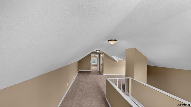 1507 Pasadena Avenue, Omaha, NE 68107