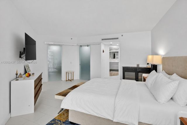 3000 Island Blvd 2404, Aventura, FL 33160