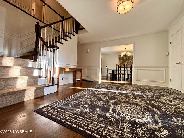 7 Mcelroy Drive, Lincroft, NJ 07738