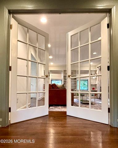7 Mcelroy Drive, Lincroft, NJ 07738