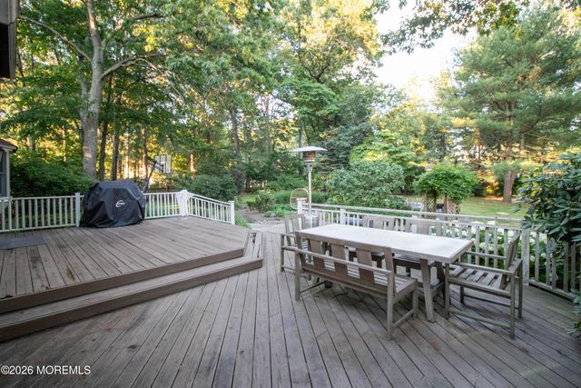 7 Mcelroy Drive, Lincroft, NJ 07738