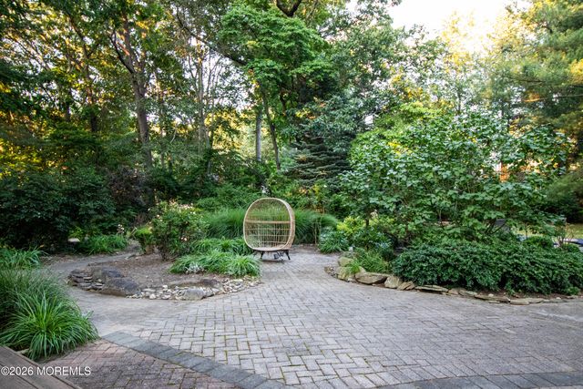 7 Mcelroy Drive, Lincroft, NJ 07738