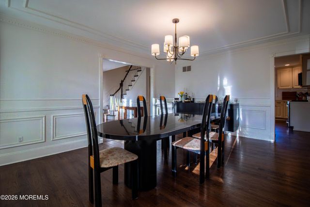 7 Mcelroy Drive, Lincroft, NJ 07738