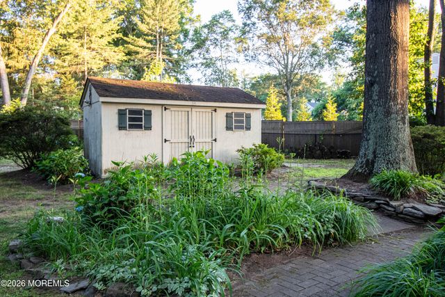 7 Mcelroy Drive, Lincroft, NJ 07738