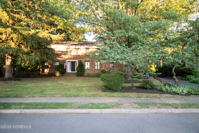 7 Mcelroy Drive, Lincroft, NJ 07738