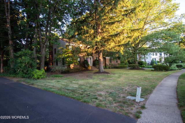 7 Mcelroy Drive, Lincroft, NJ 07738