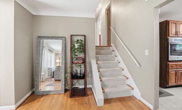1838 Kingsway Court, Cincinnati, OH 45230