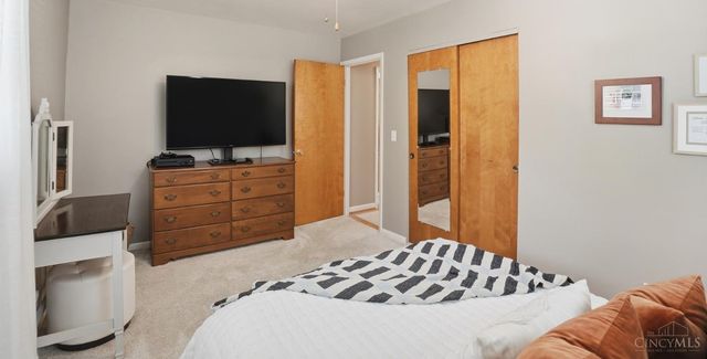 1838 Kingsway Court, Cincinnati, OH 45230