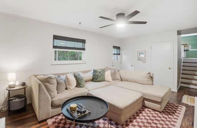 1838 Kingsway Court, Cincinnati, OH 45230