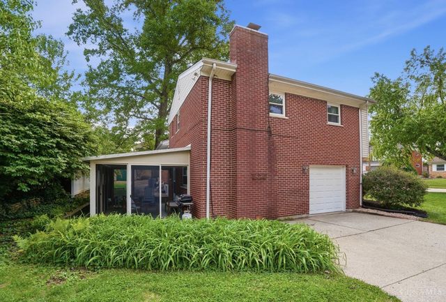 1838 Kingsway Court, Cincinnati, OH 45230