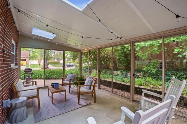 1838 Kingsway Court, Cincinnati, OH 45230