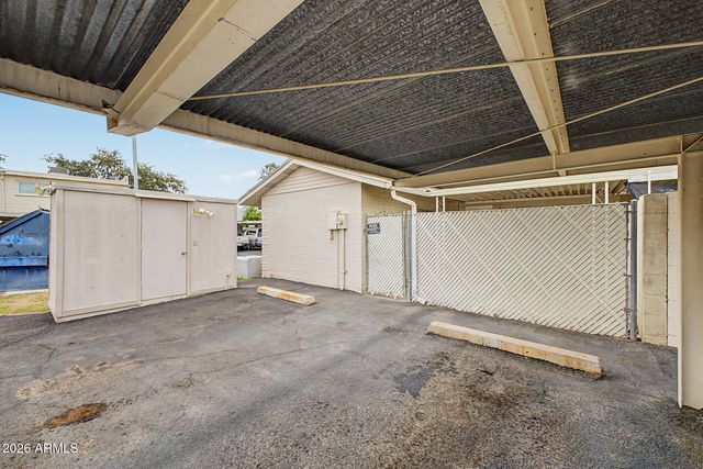 225 N STANDAGE -- 136, Mesa, AZ 85201