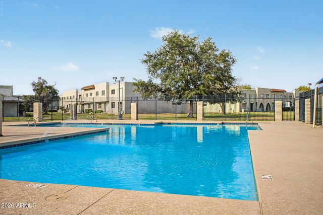 225 N STANDAGE -- 136, Mesa, AZ 85201